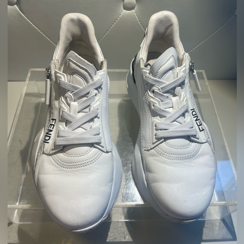 FENDI Unisex flow leather trainers sz 36.5 -37 made in italy good condition